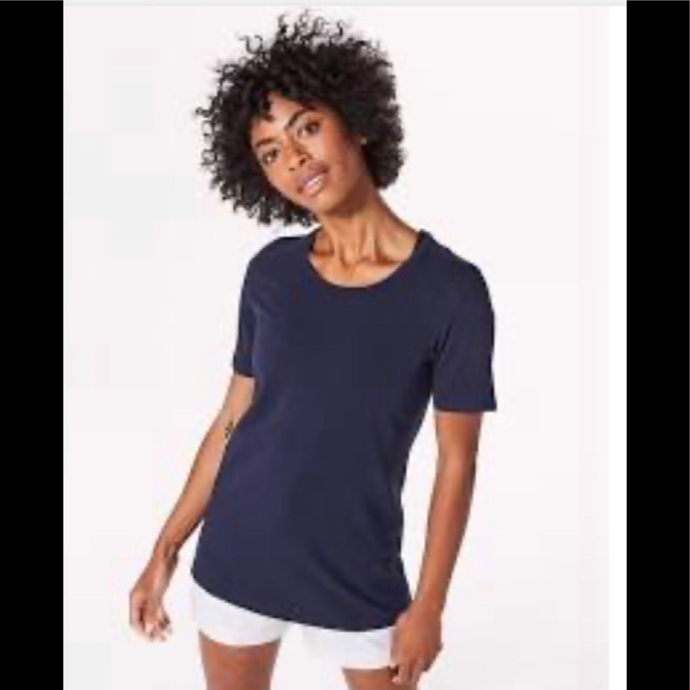 Lululemon Burgundy Tee (L)